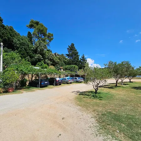 Casa de hóspedes Dezeljin *