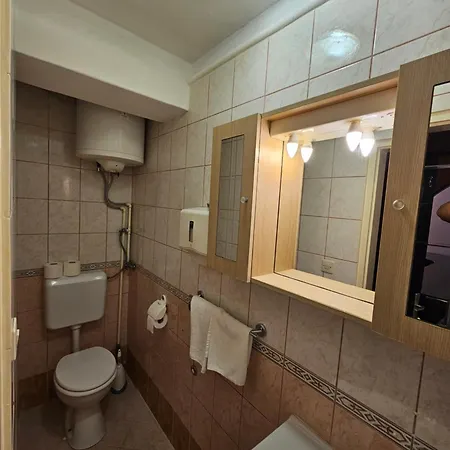 Casa de hóspedes Dezeljin Kampor