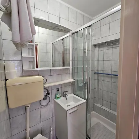 Casa de hóspedes Dezeljin *