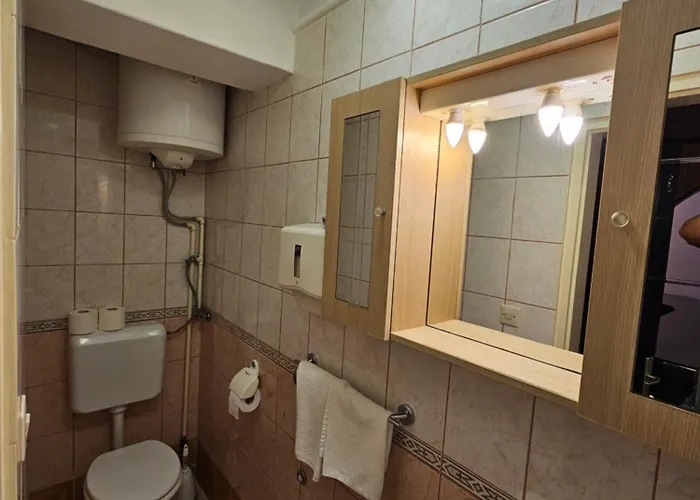 בית הארחה Dezeljin Kampor